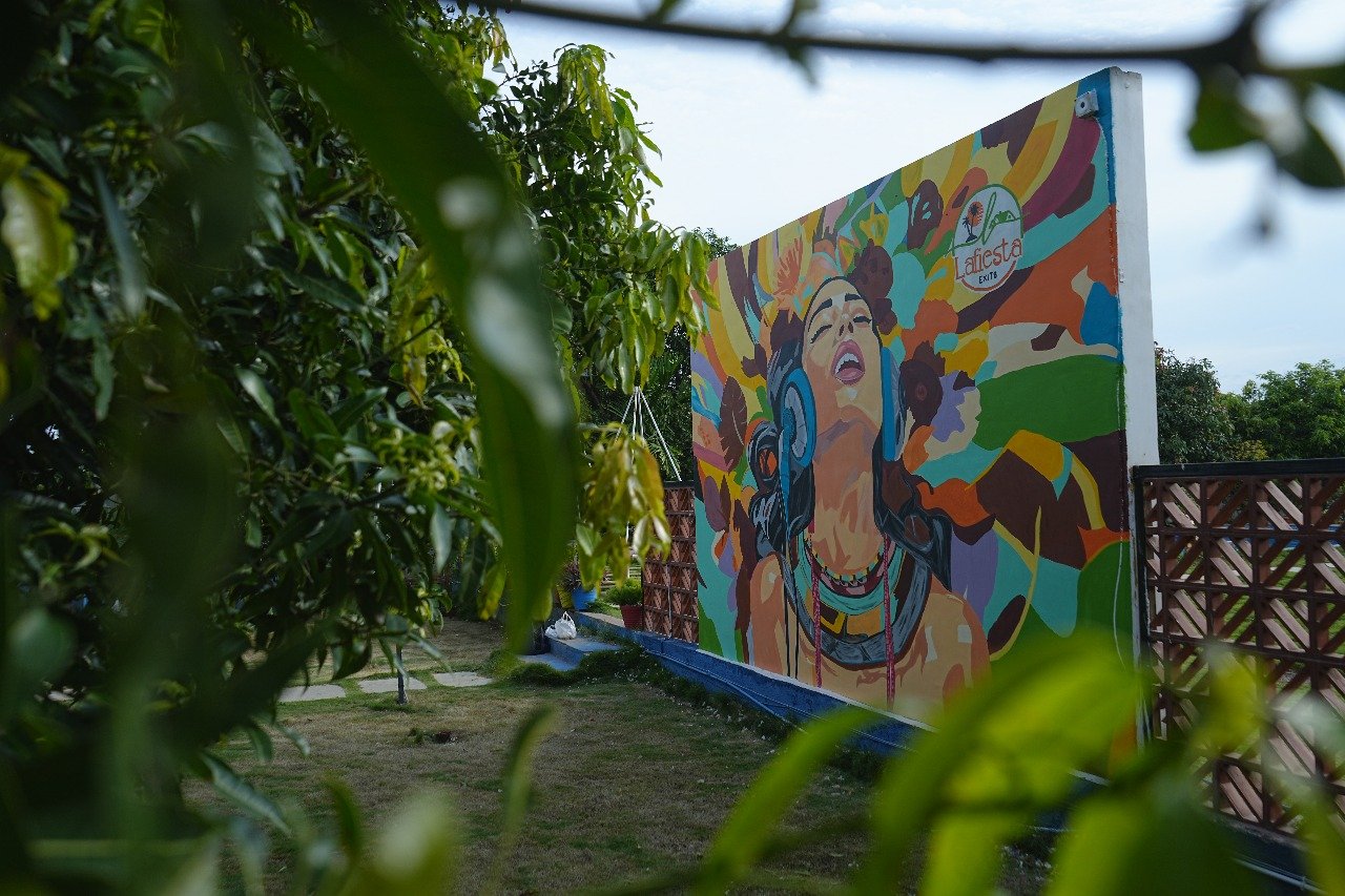 Garden and Lounge Area